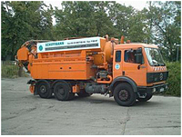 Foto I Sp�l-/Saugfahrzeug mit Wasserrecycling